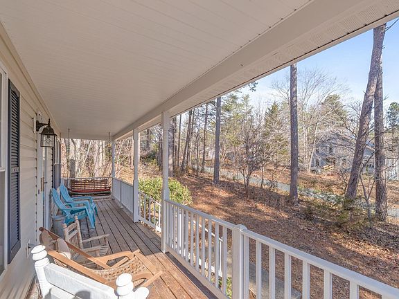 2nd image of 8 Deer Path Rd