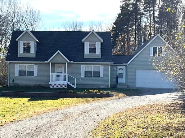 2605 W Kiesel Rd, Midland, MI 48642