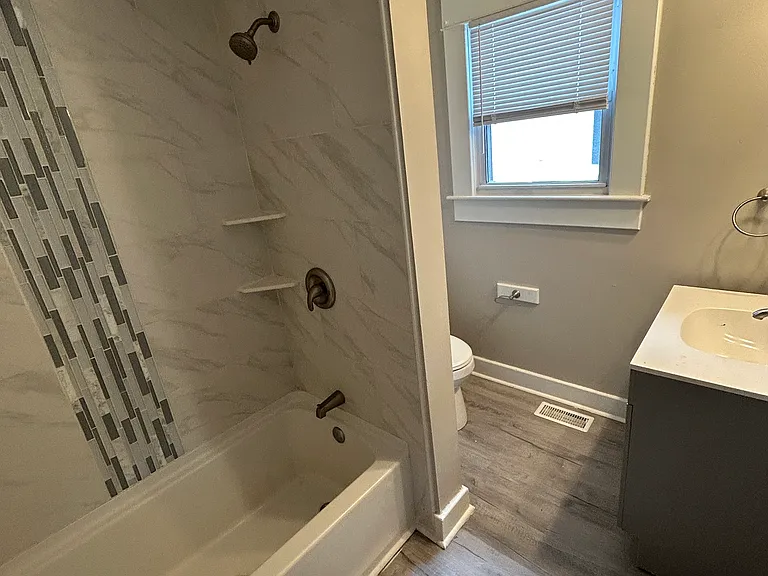 1625 Sturm Ave #2 — Photo 13