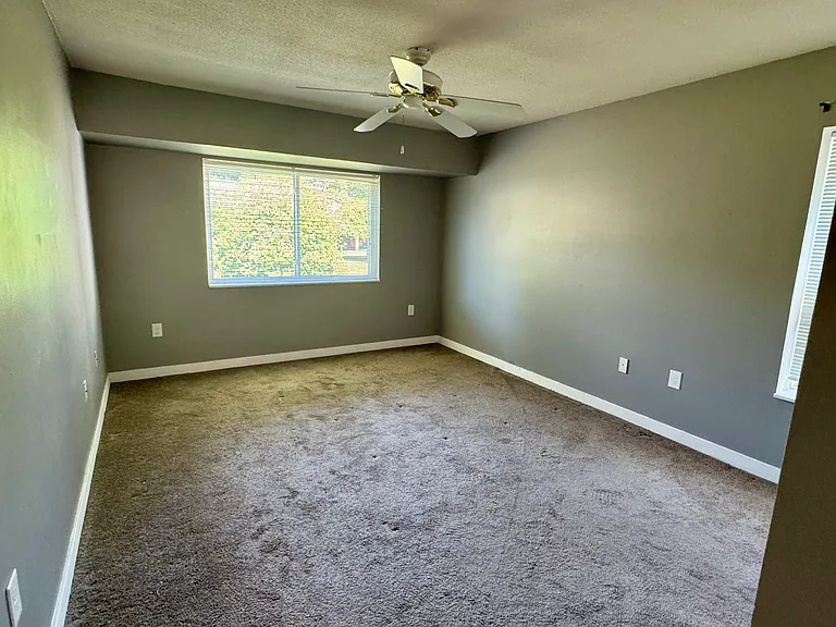 59 Brookwood Dr #C — Photo 8