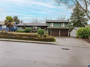 1977 Beaver Loop NW, Salem, OR 97304