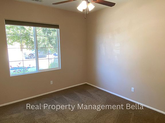 3rd image of 30931 Snowberry Ln