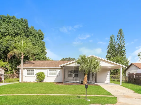 3210 Joe Louis Dr, Sarasota, FL 34234
