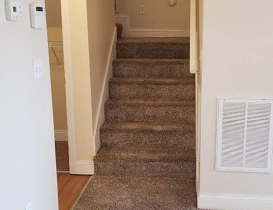 5th image of 1007 Ann Marie Dr
