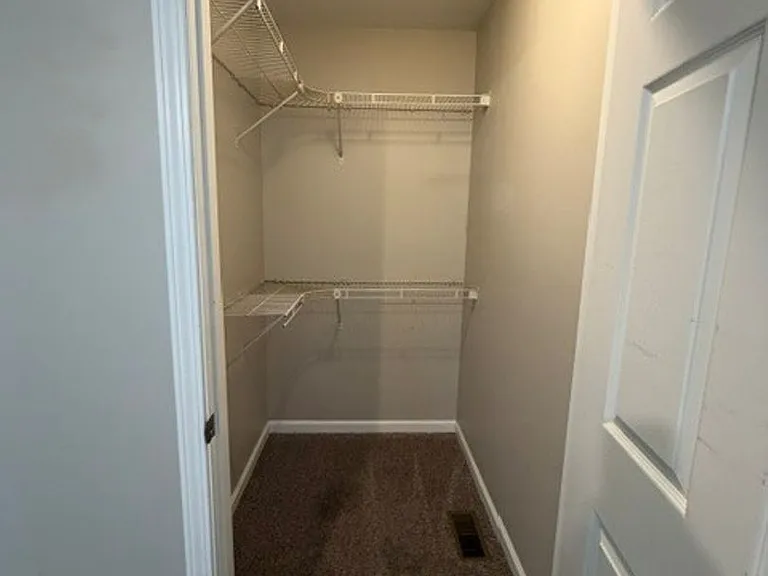 135 Amy Ave — Photo 7