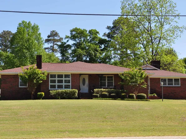 24 Maple Dr, Maplesville, AL 36750