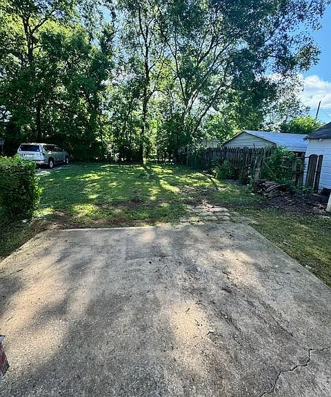 1320 Poplar Ave — Photo 20
