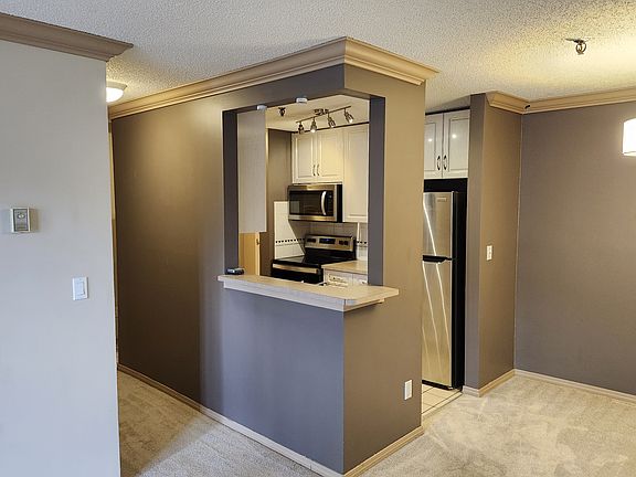 2nd image of 727 56th Ave SW #114