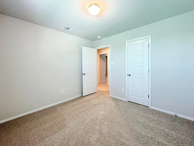 163 Haywood Mnr — Photo 28