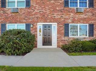 151 Courtland Ave APT 1H, Stamford, CT 06902