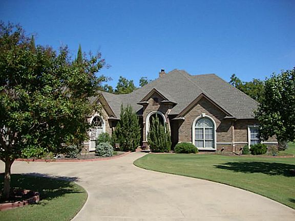 3rd image of 9615 Muirfield Dr