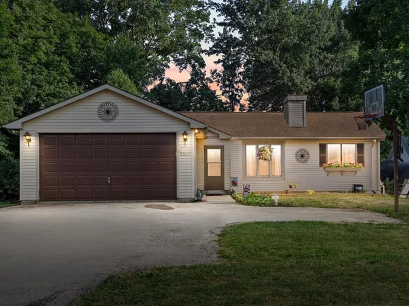2021 4 Mile ROAD, Racine, WI 53402