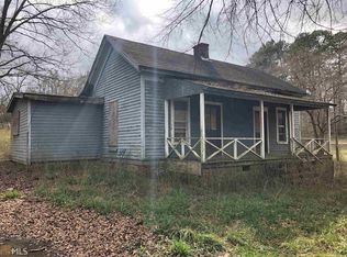 53 E Jones St, Newnan, GA 30263