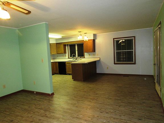 5th image of 1084 E Pleasant Dr Lot 17