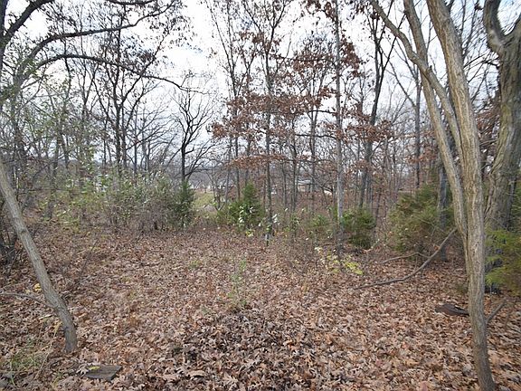 2nd image of 10058 Wildflower Dr