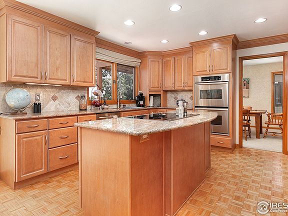 4th image of 6586 Fairways Dr