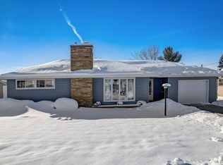 1512 Sandy Ln, Watertown, WI 53098