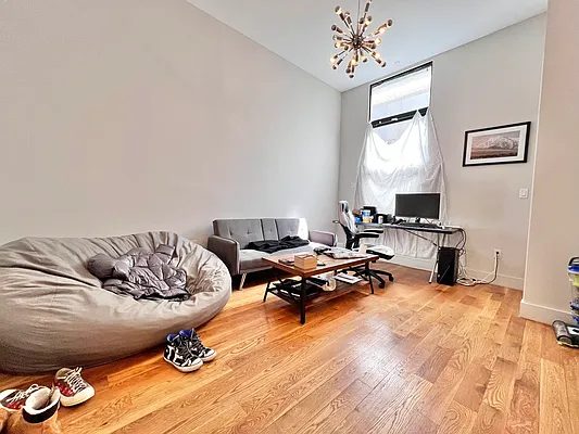 Rented by ERNY LLC | media 3