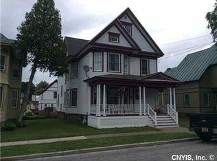 724 Pickering St, Ogdensburg, NY 13669