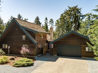 6548 Admiralty Way, Freeland, WA 98249