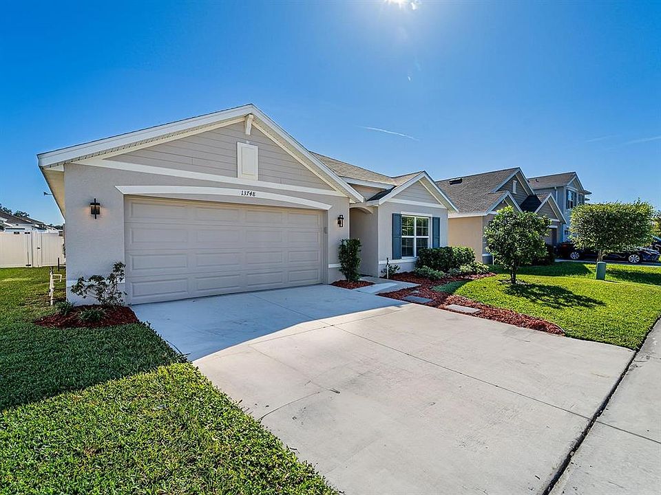 1st image of 13748 Wineberry Dr #13748