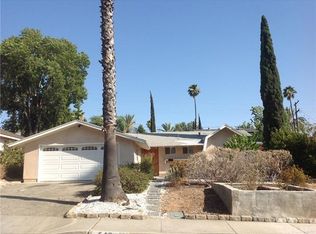 548 Glenhill Dr, Riverside, CA 92507