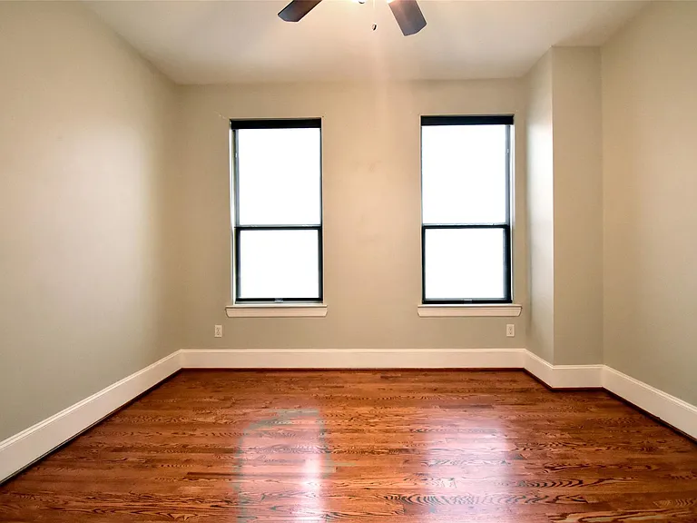 1538 W 23rd St #C — Photo 26