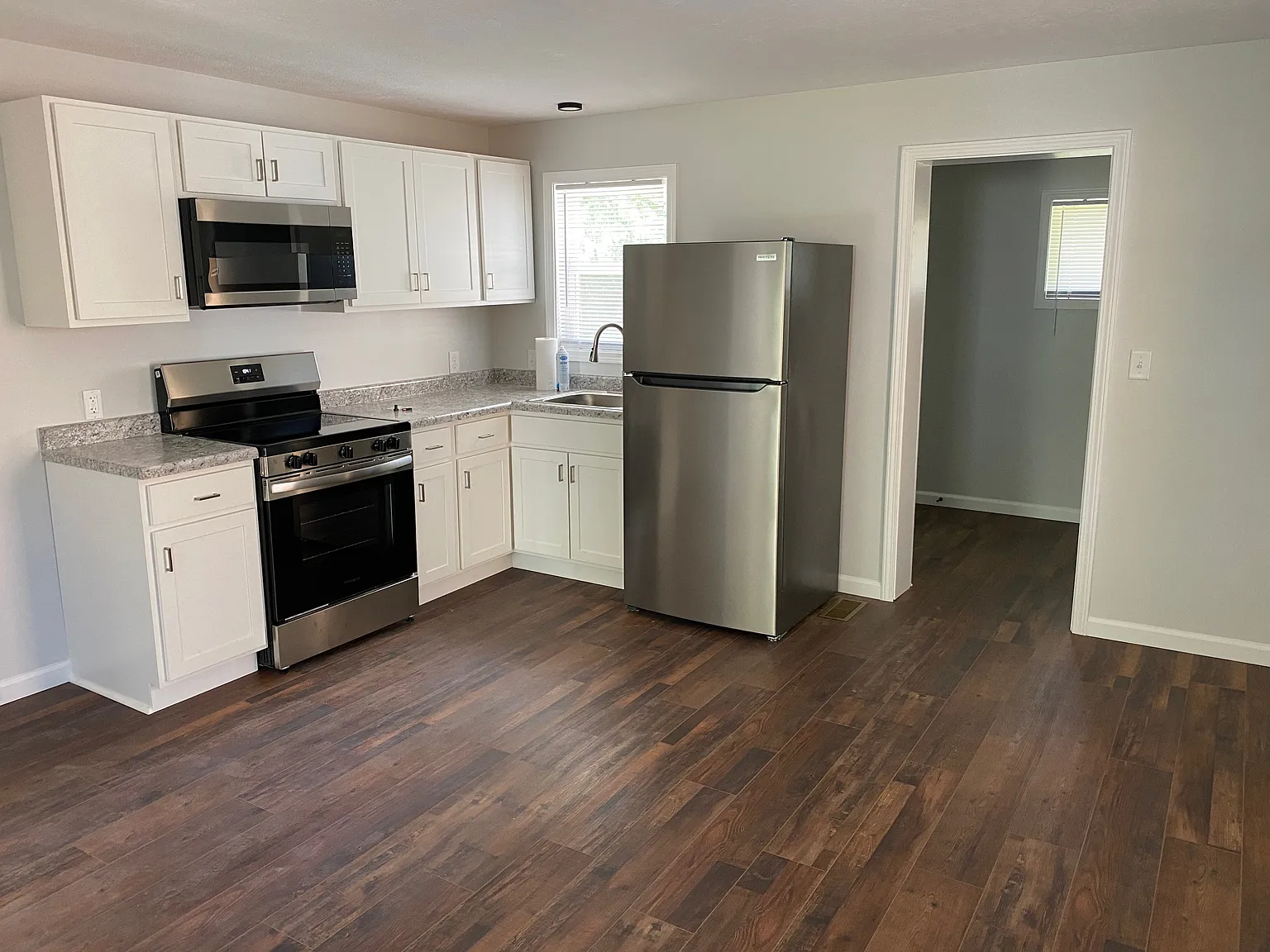 5 Willow Way — Photo 3