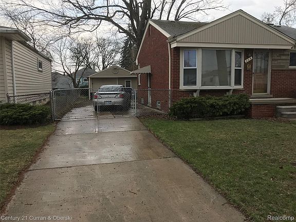 2nd image of 729 Cleophus Pkwy