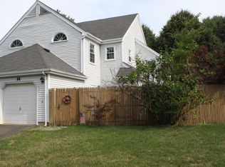 14 Lowell Ct, Freehold, NJ 07728