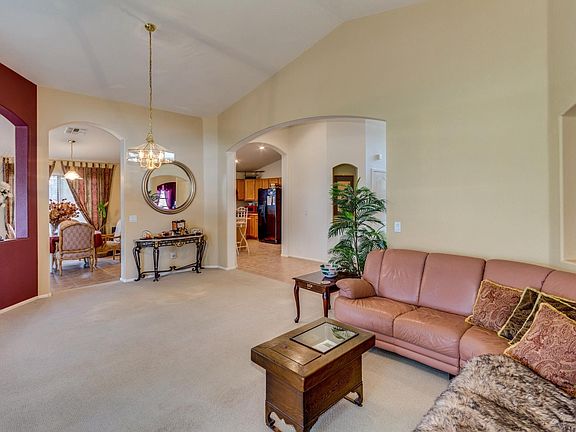 5th image of 21131 E Calle De Flores