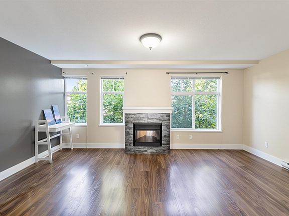 3rd image of 15833 26th Ave #83