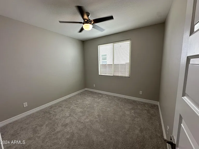 8826 W Medlock Dr — Photo 18