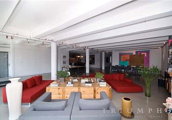 2nd image of 487 Greenwich St APT 3a