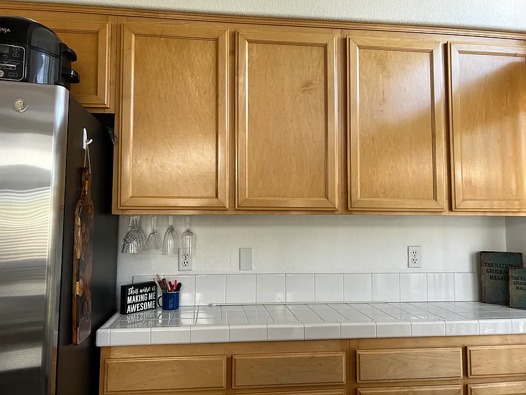 7691 Hazard Center Dr — Photo 24