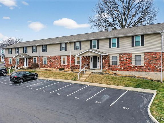 2nd image of 758 Delray Dr Unit H