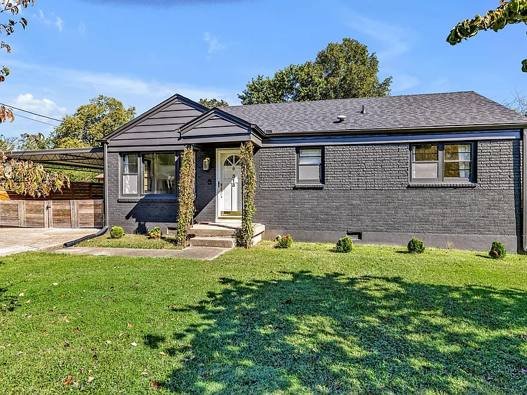 313 James Ave — Photo 6