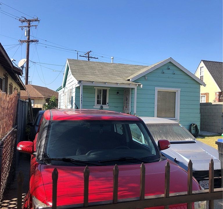 2nd image of 5245 Cudahy Ave