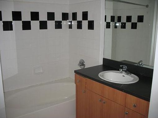 4th image of 1330 West Ave APT 804
