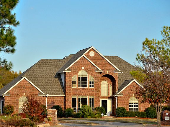 2nd image of 2401 Marforio Pl
