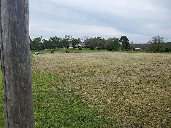 2nd image of 16050 Spring Meadow Dr