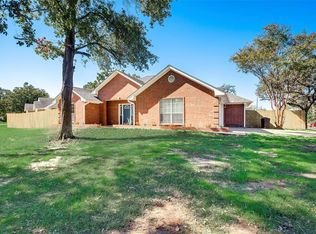 113 Guadalupe Dr, Gun Barrel City, TX 75156