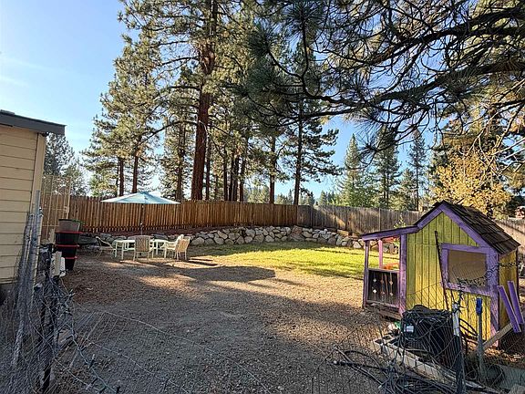 5th image of 127 Escondido Way