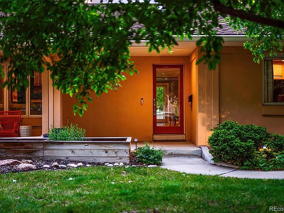 4th image of 250 S Dahlia Street
