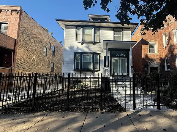 3844 N Central Park Ave #Basement, Chicago, IL 60618