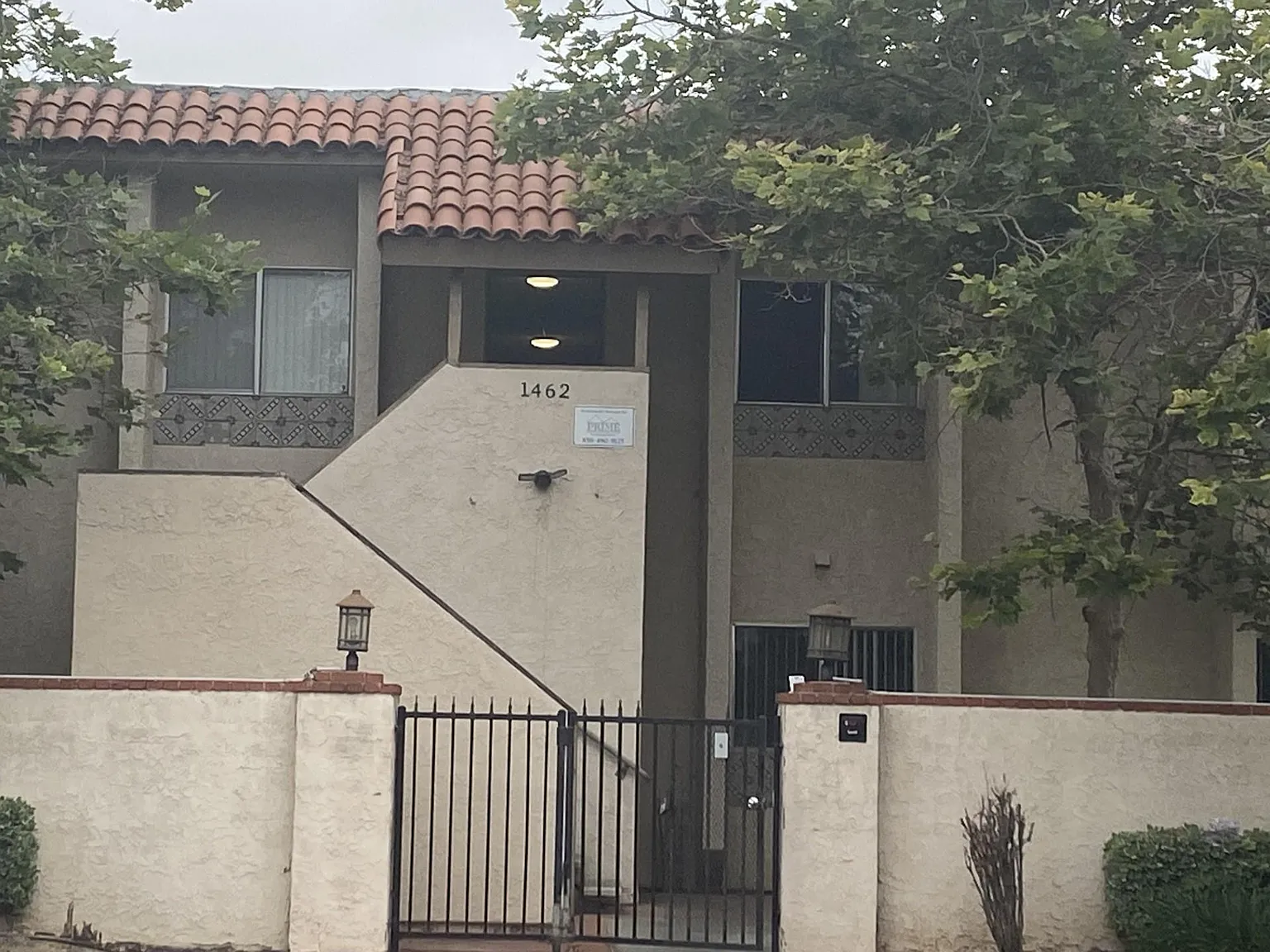 1462 Peach Ave — Photo 1