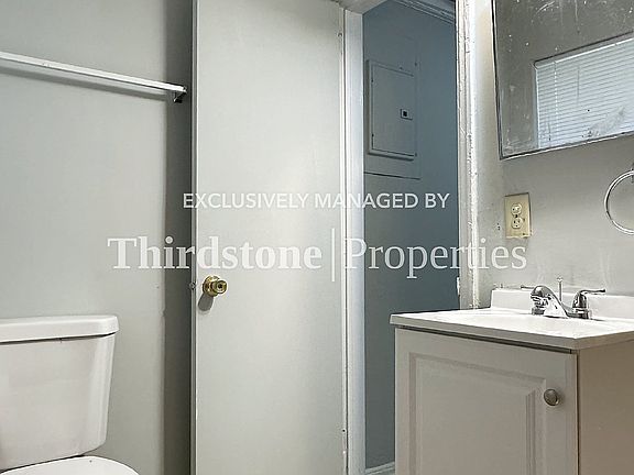 5th image of 3048 W 19th St