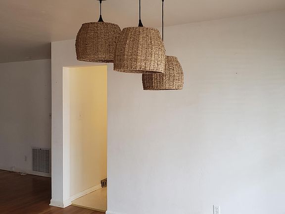 4th image of 317 Washington Ave