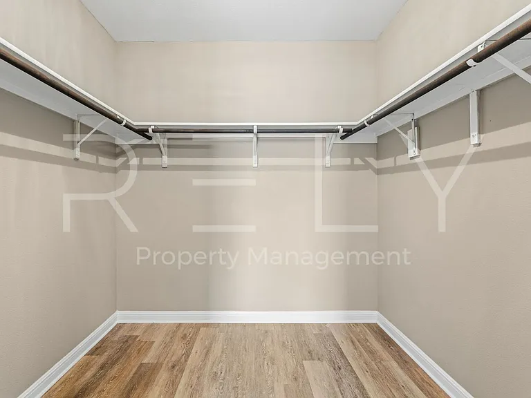 146 Leon River Loop — Photo 25