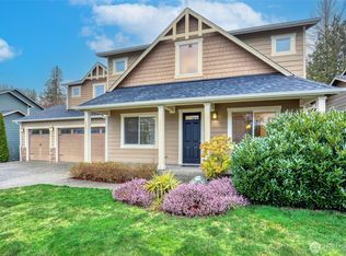4704 Mount Baker Loop, Mount Vernon, WA 98273